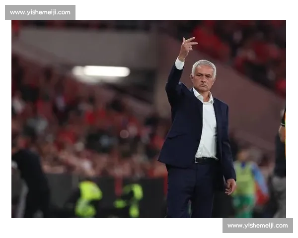 本菲卡主帅盛赞切尔西实力：红牌阴影下 10 人苦战顶级强队