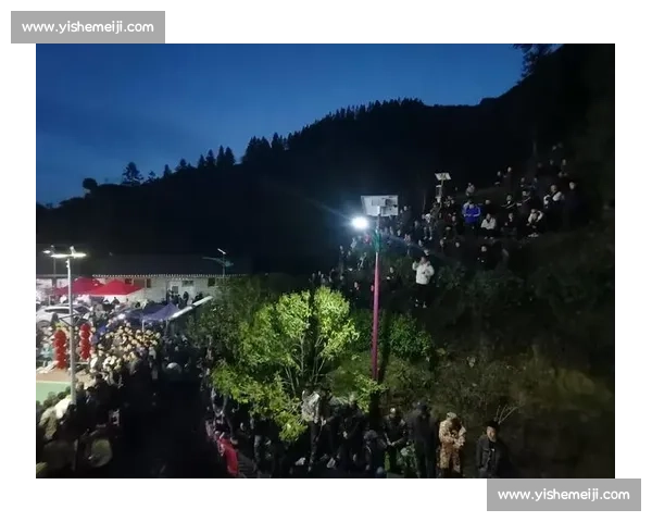 网红达人助阵村 BA 环江非遗打铁花燃爆夏夜